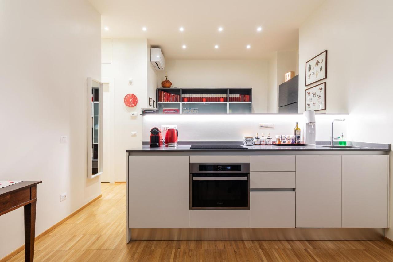 La Casa Colorata - Flats In Milan - Bocconi Lejlighed Eksteriør billede