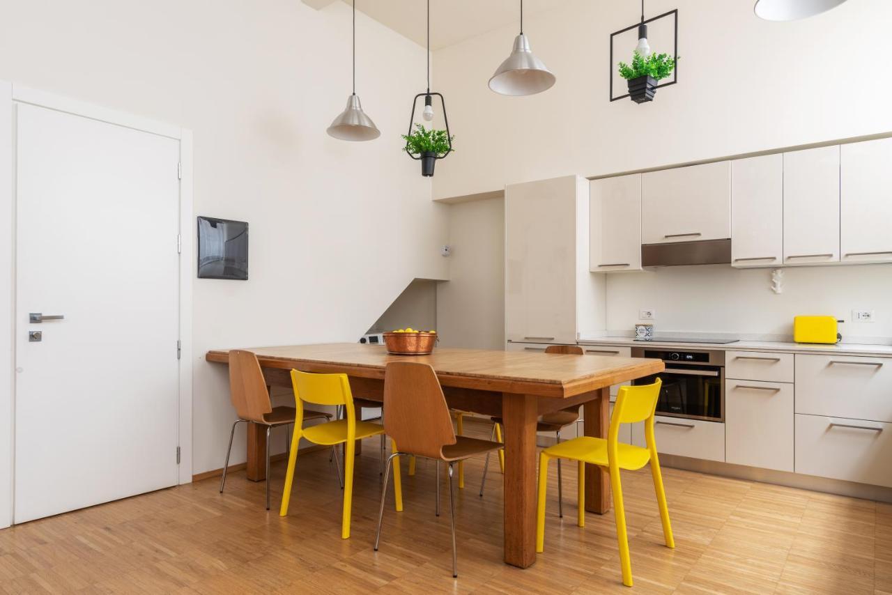 La Casa Colorata - Flats In Milan - Bocconi Lejlighed Eksteriør billede