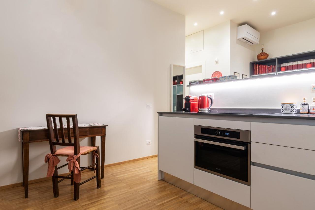 La Casa Colorata - Flats In Milan - Bocconi Lejlighed Eksteriør billede