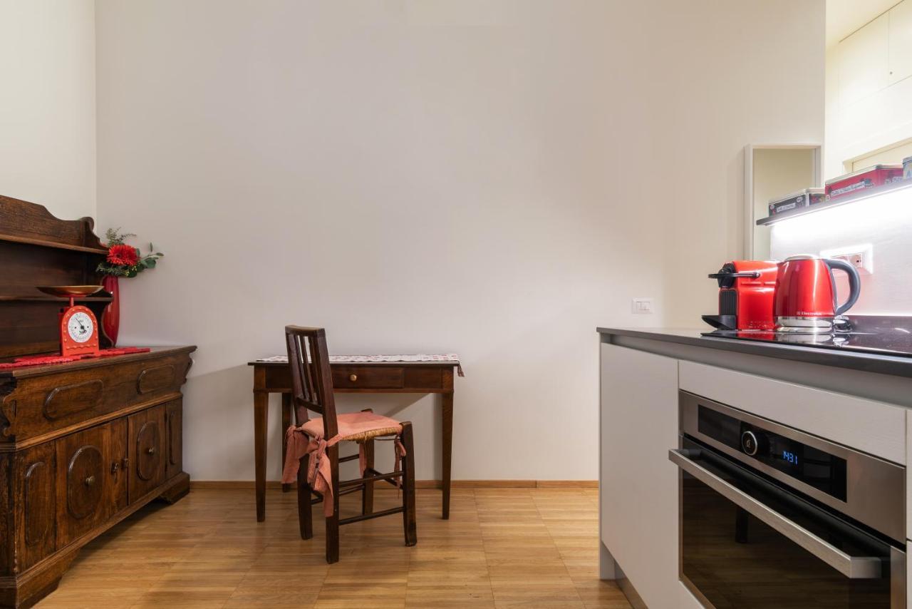 La Casa Colorata - Flats In Milan - Bocconi Lejlighed Eksteriør billede