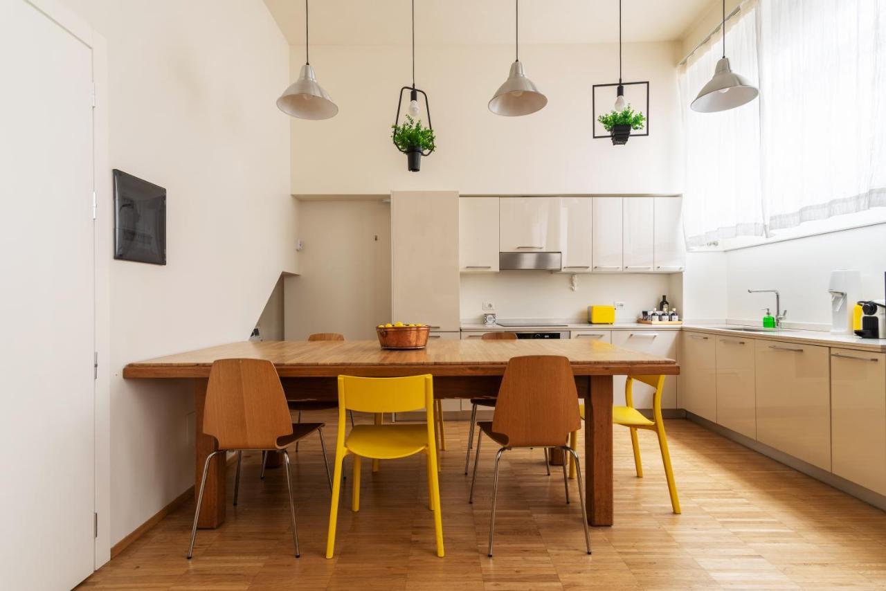 La Casa Colorata - Flats In Milan - Bocconi Lejlighed Eksteriør billede