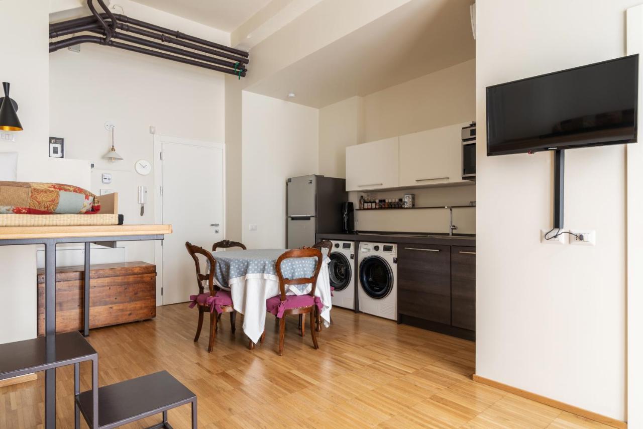 La Casa Colorata - Flats In Milan - Bocconi Lejlighed Eksteriør billede