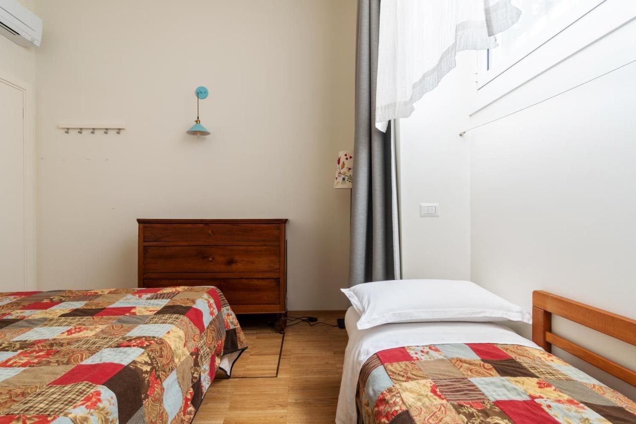 La Casa Colorata - Flats In Milan - Bocconi Lejlighed Eksteriør billede